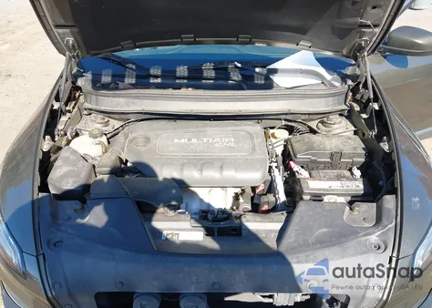 2015 Jeep Cherokee Latitude из США, поврежденный, VIN 1C4PJLCB1FW532650